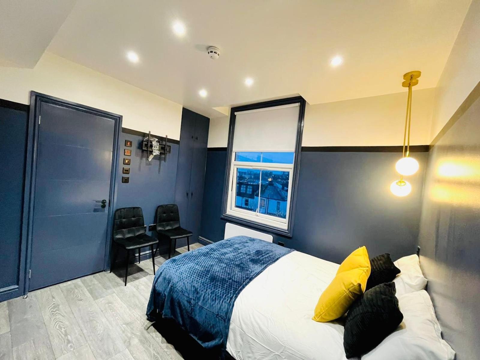 London 39 Blue House Luxury Ensuite Ideal For Tourists Экстерьер фото