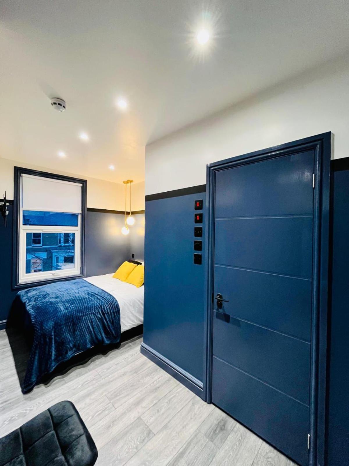 London 39 Blue House Luxury Ensuite Ideal For Tourists Экстерьер фото