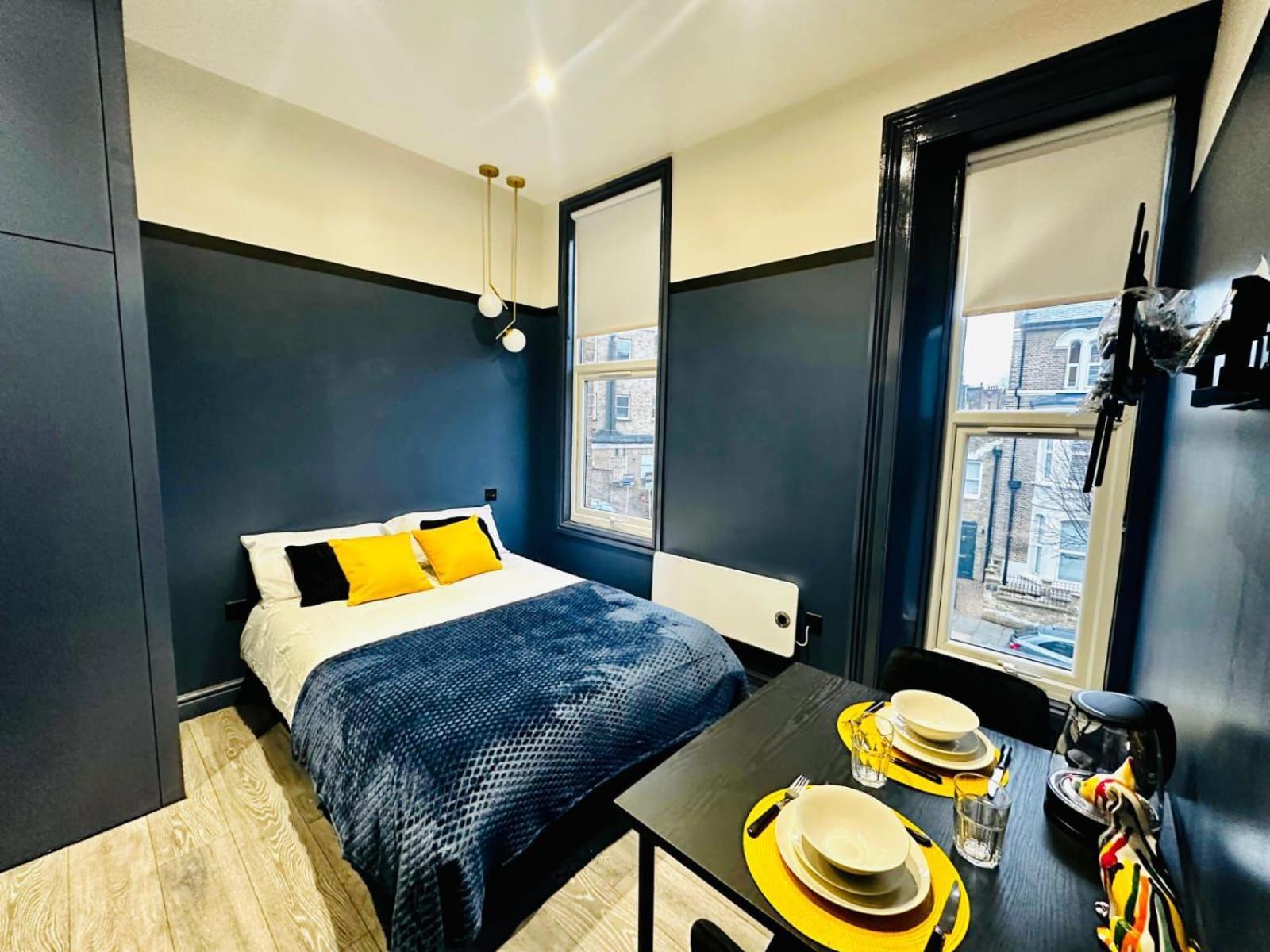 London 39 Blue House Luxury Ensuite Ideal For Tourists Экстерьер фото