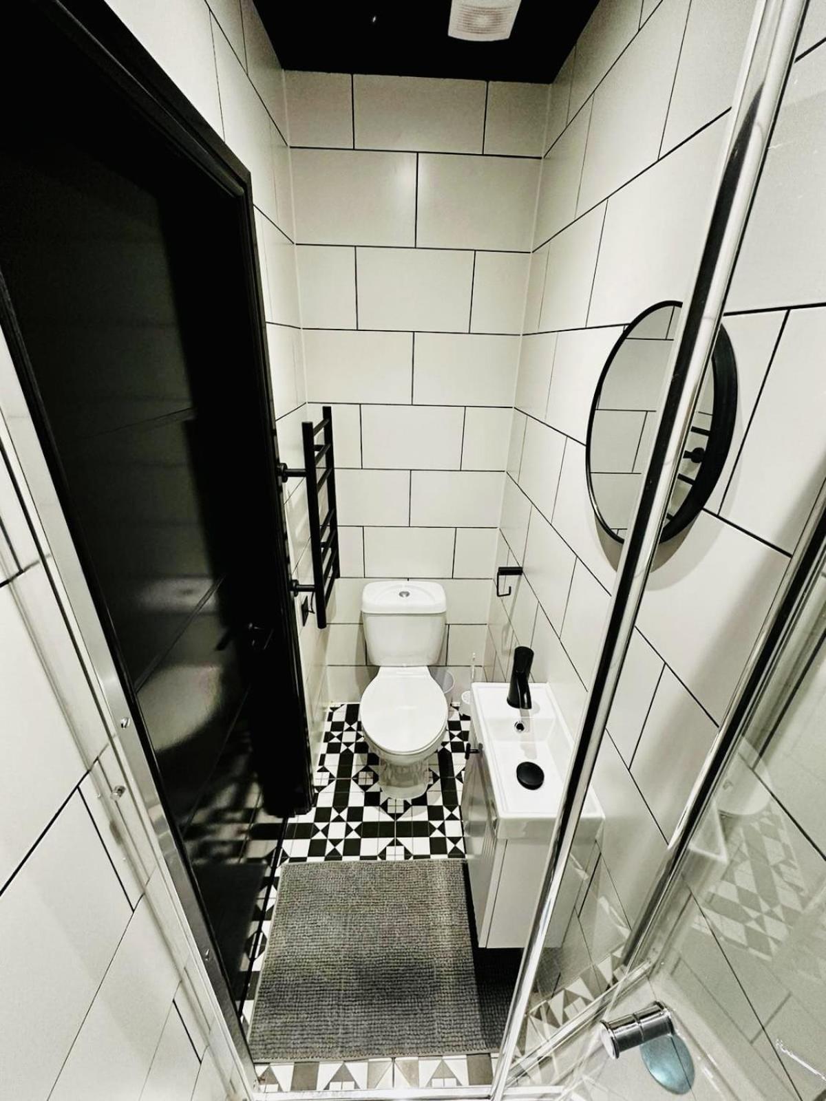 London 39 Blue House Luxury Ensuite Ideal For Tourists Экстерьер фото