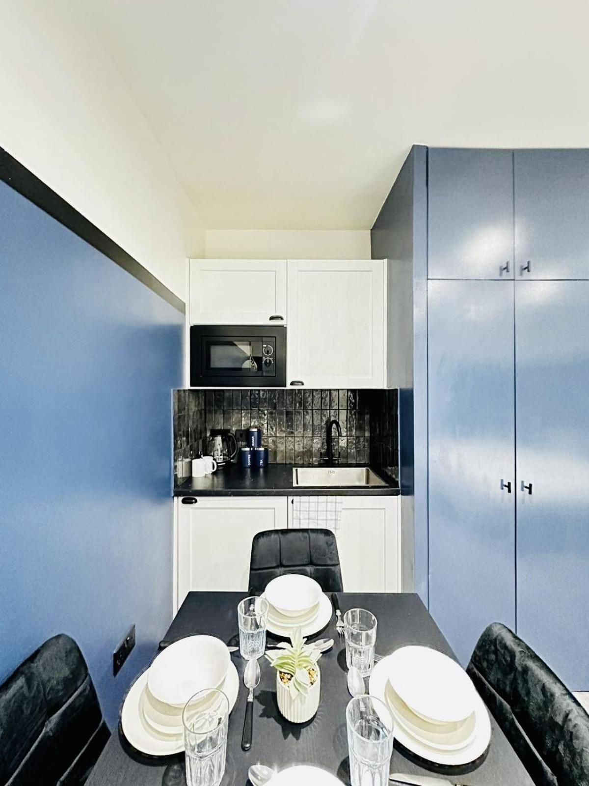London 39 Blue House Luxury Ensuite Ideal For Tourists Экстерьер фото